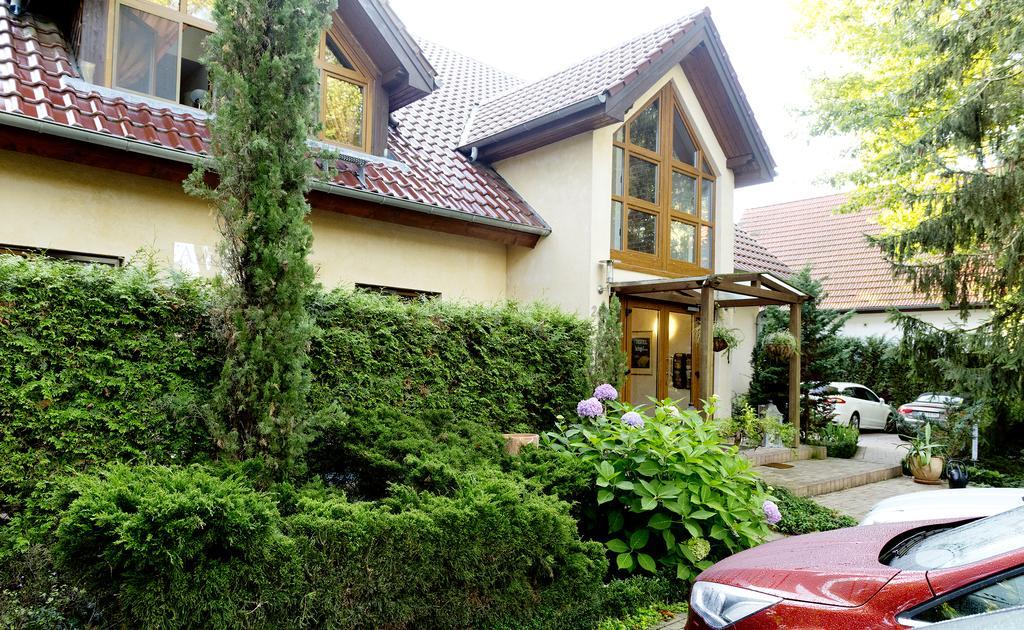 Hotel Am Katharinenholz Potsdam Esterno foto